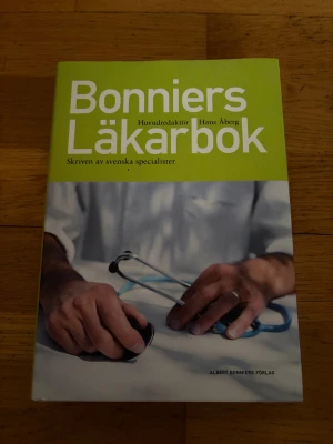 Bonniers läkarbok  - Bra för plugg eller bara hemma läsning 
