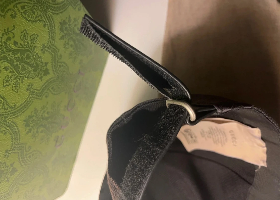 Svart keps med GG-mönster från Gucci - 4