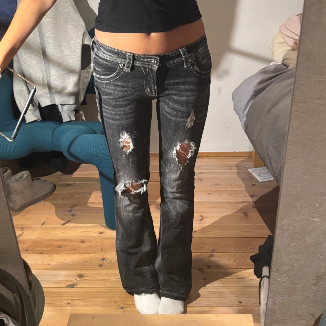 Miss Me svarta bootcut jeans med broderi