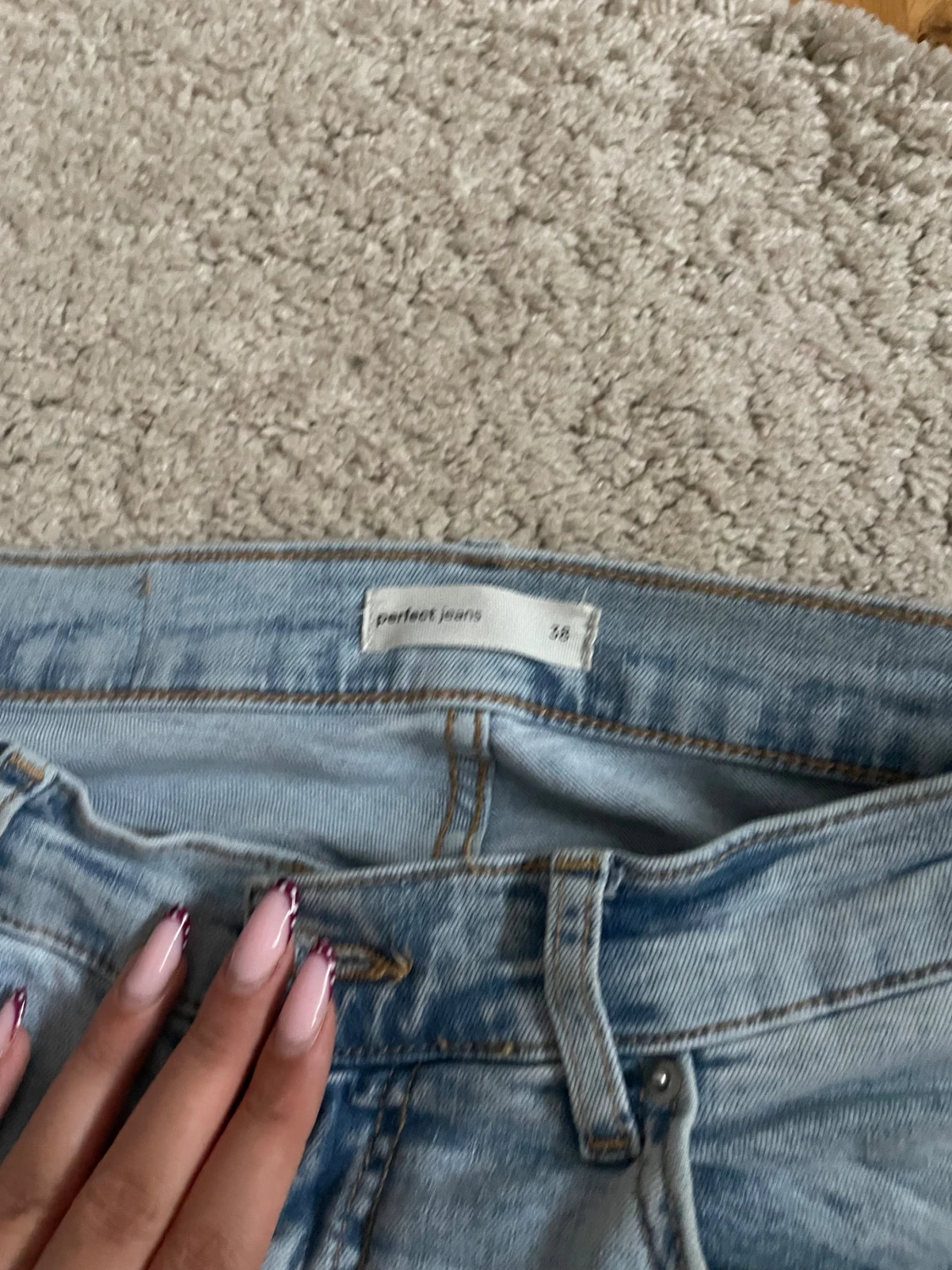 Ljusblå jeans från Gina Tricot - 1