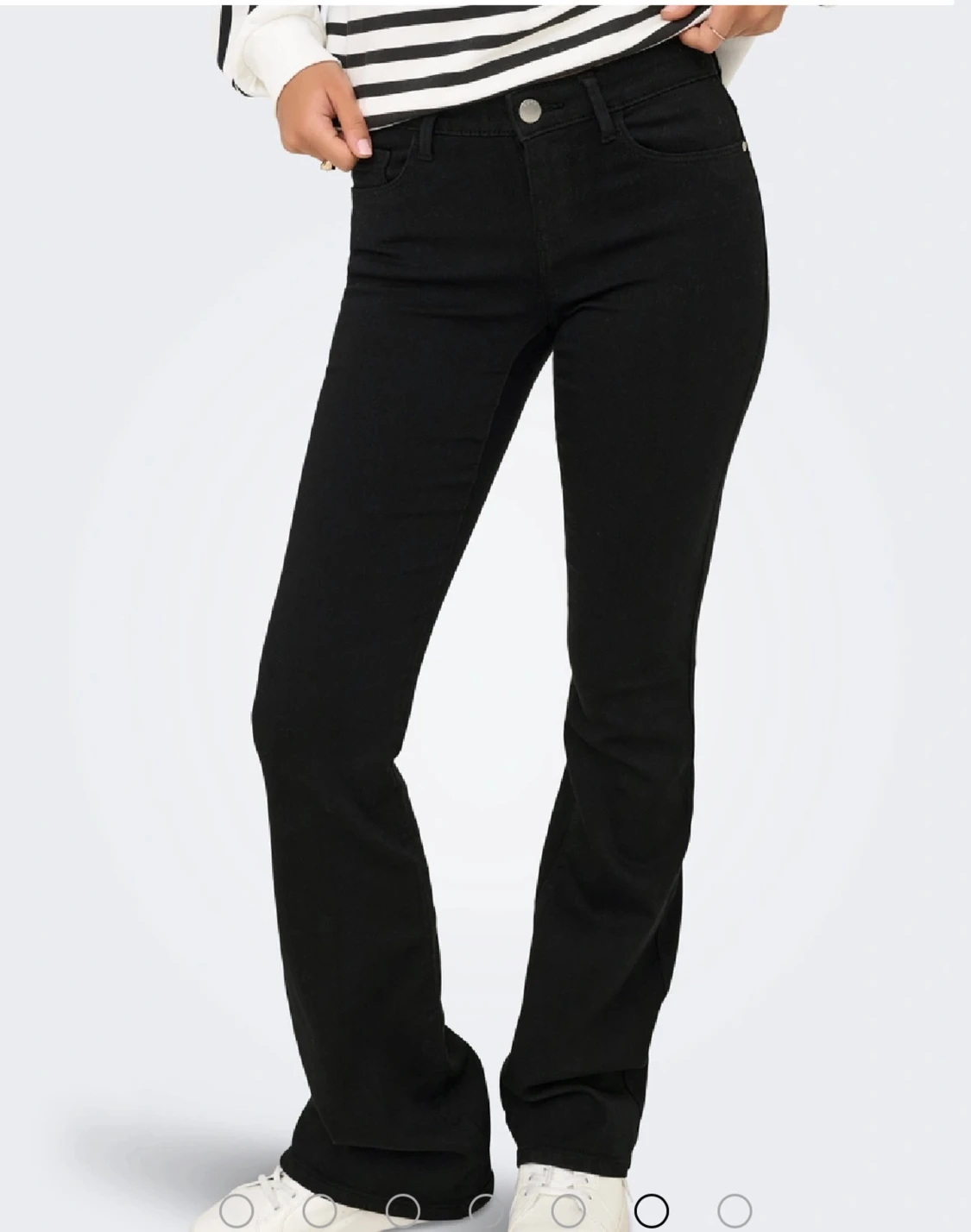 Svarta bootcut jeans från ONLY - 1