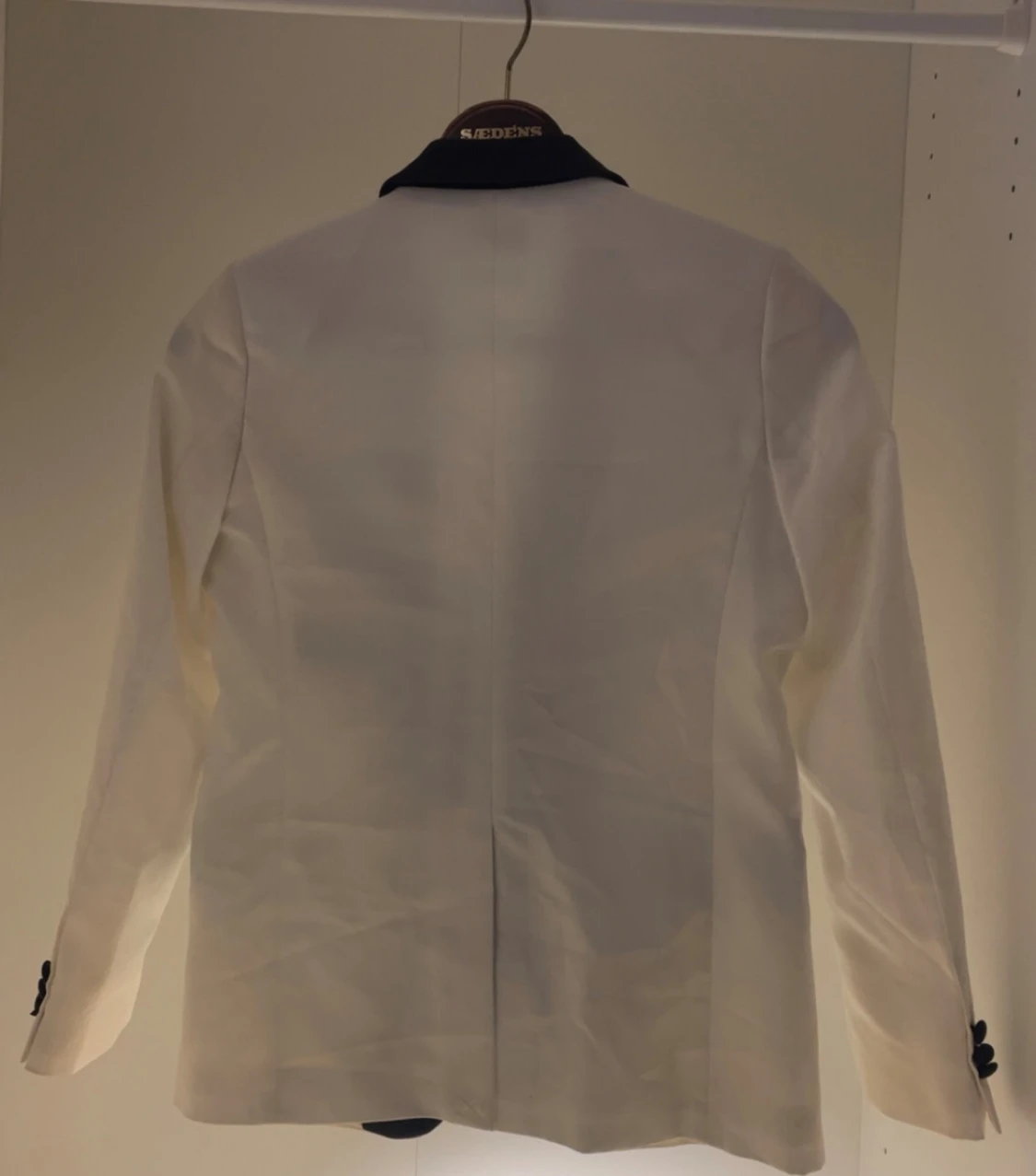 Vit kavaj med svarta detaljer Opposuits - 1