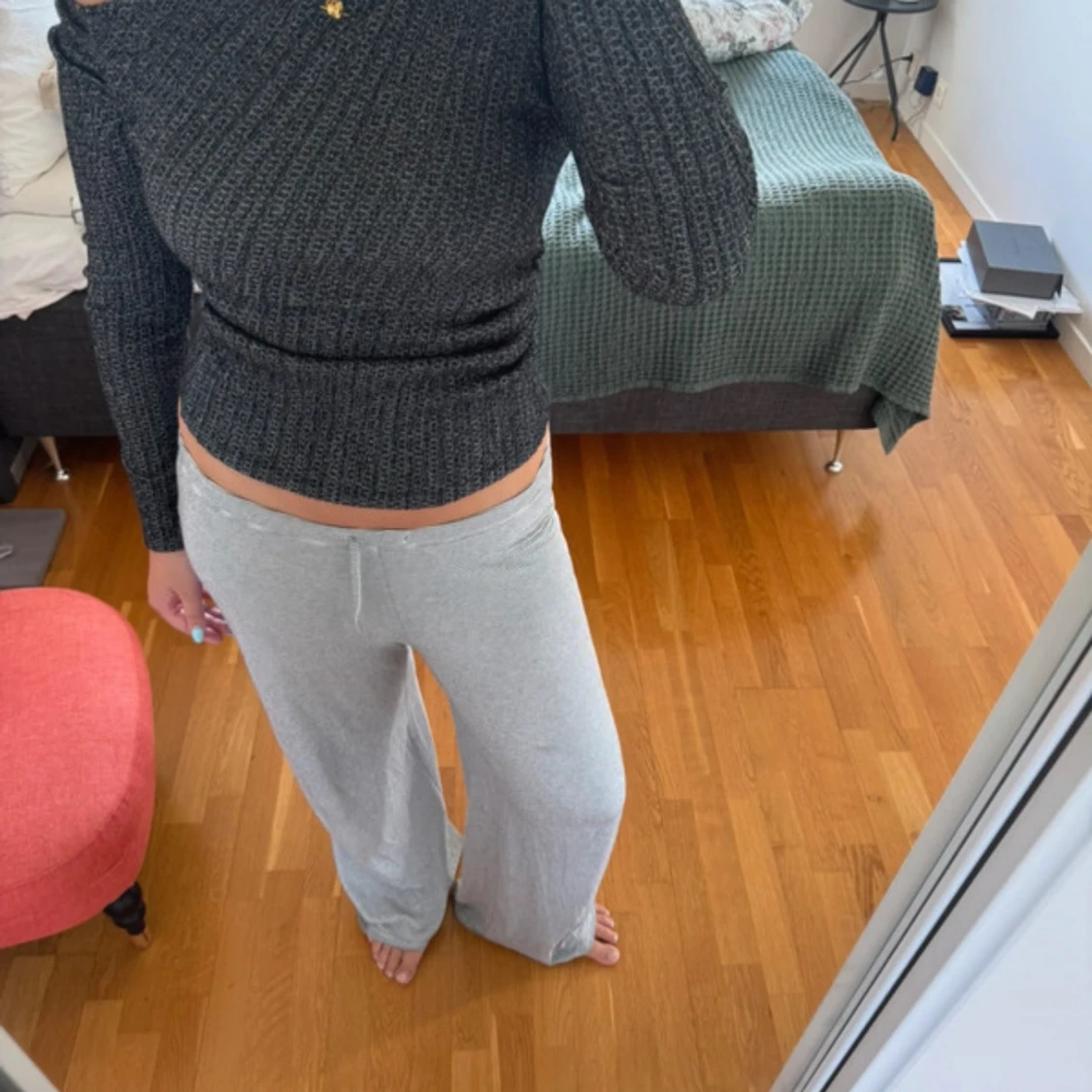 One shoulder tröja - 1