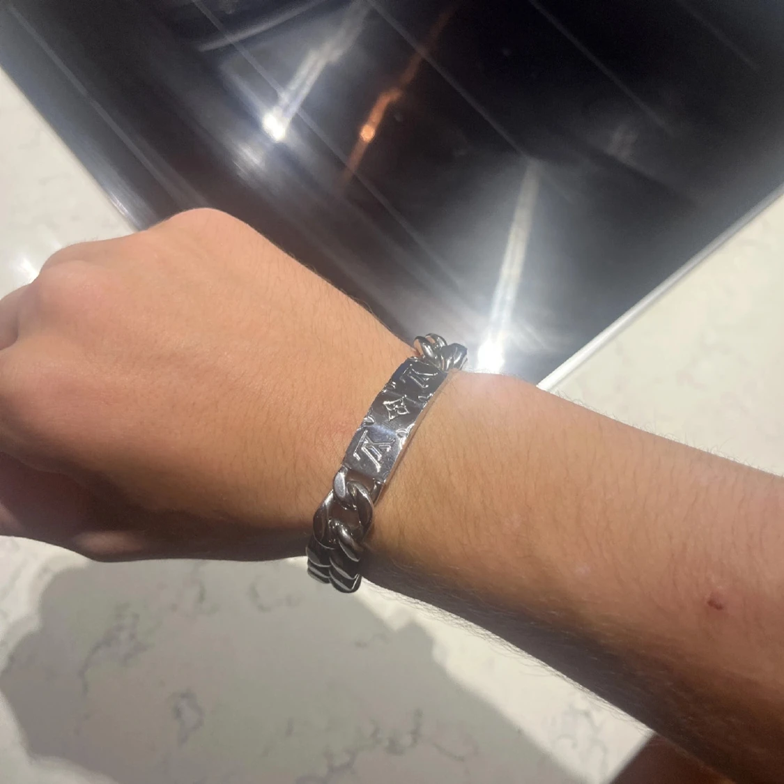 Louis Vuitton silverfärgat armband - 2