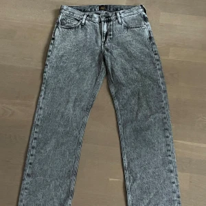 Lee jeans  - Som nytt skick! Storlek 29/32
