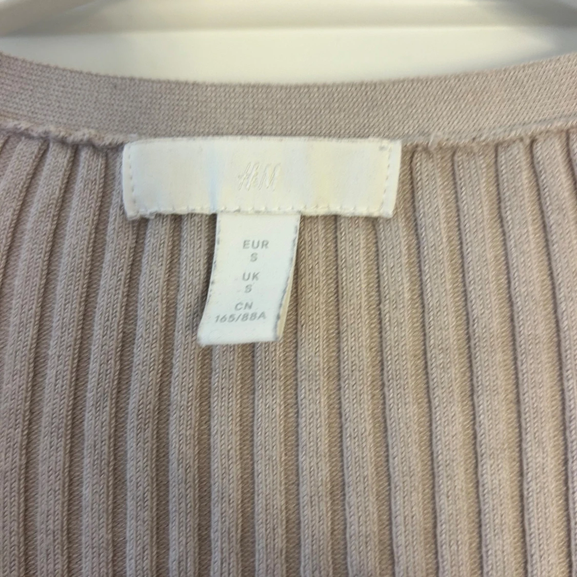 Beige ribbad kofta från H&M💕💕 - 3