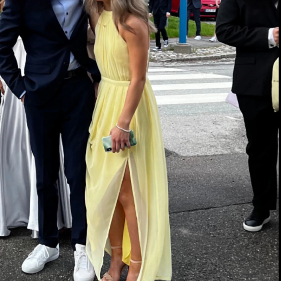 Gul balklänning  - 1