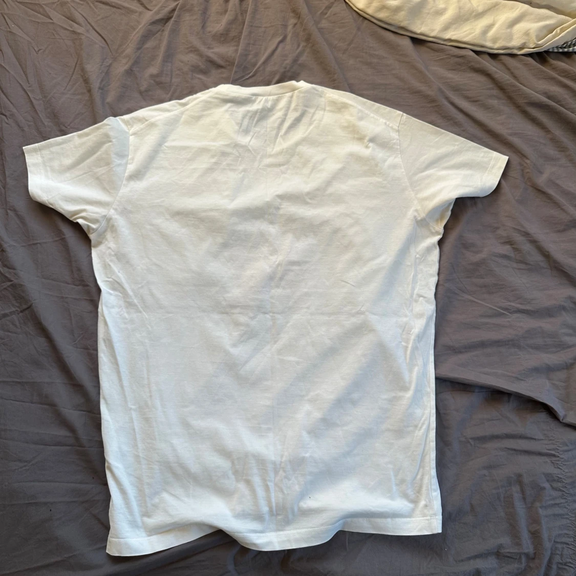 Vit Dsquared2 t-shirt med tryck strl S - 2