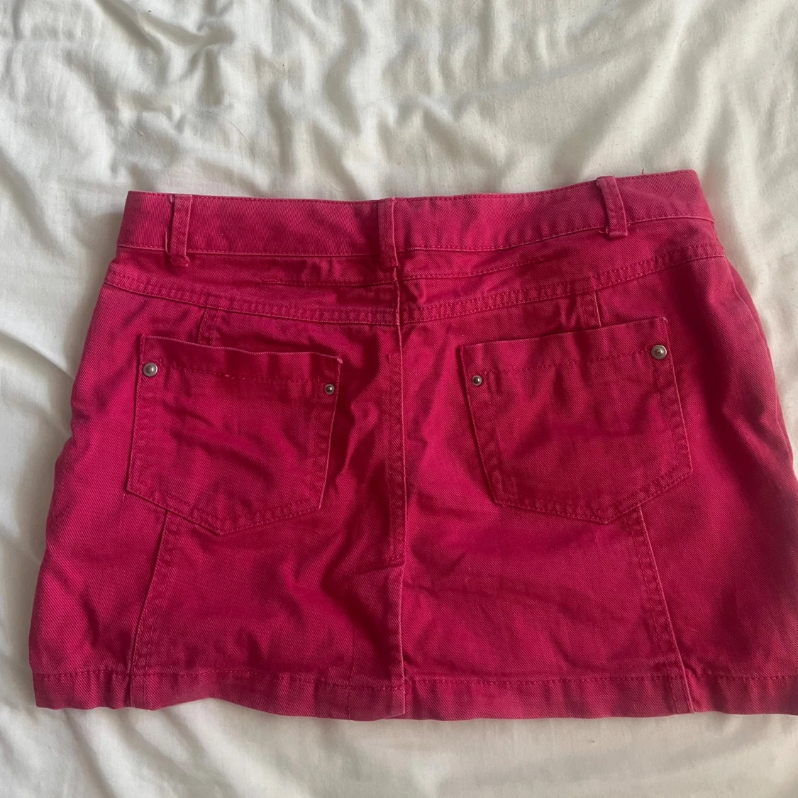 Rosa jeanskjol med fickor - 1