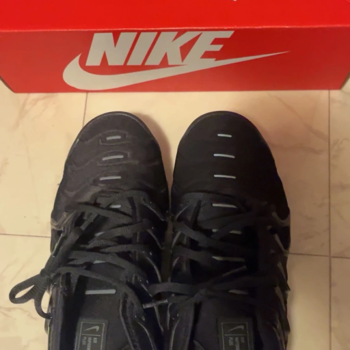 Nike Air Vapormax Plus svarta sneakers - 3