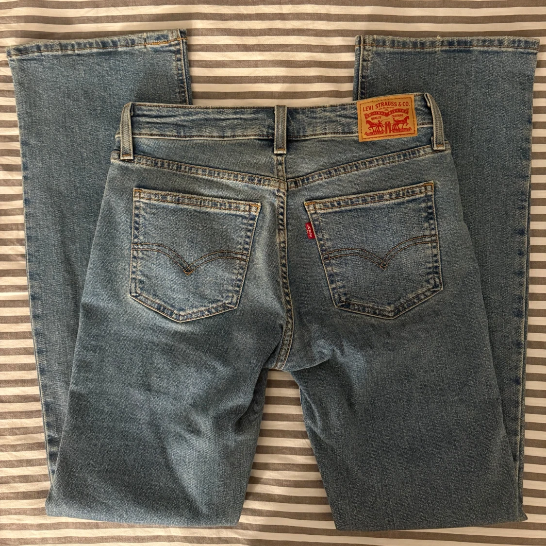 Levis Superlow bootcut jeans - 3