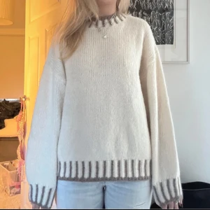 Stickad tröja - Super fin stickad tröja från strut & bolt. Helt oanvänd! Nu utan prislapp. S/M💕💕