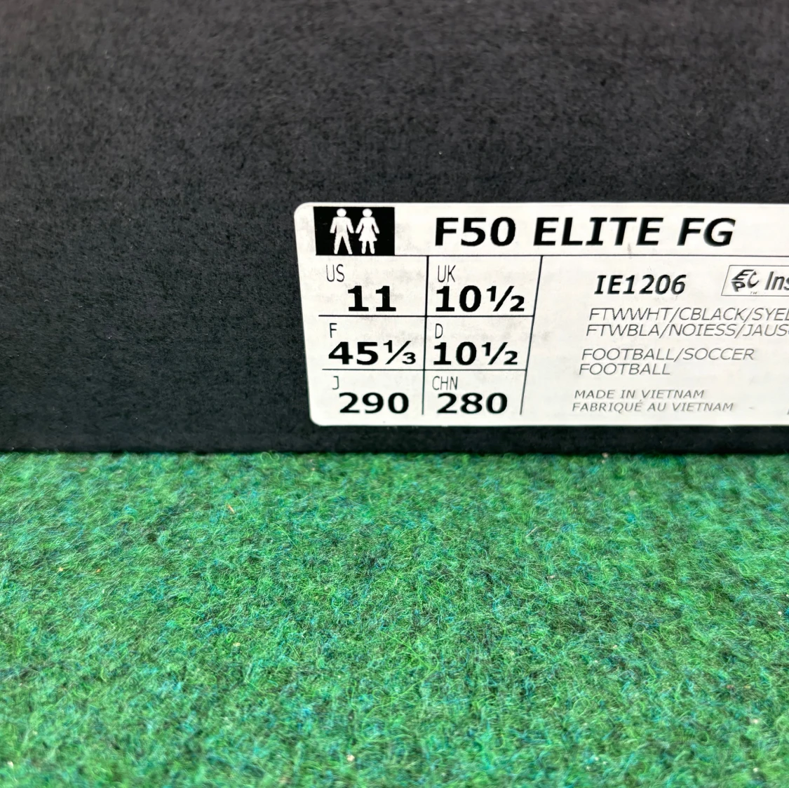 Adidas F50 fotbollsskor röd/vit - 4