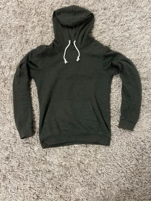 Pier one hoodie - Säljer en snygg Pier one hoodie | Storlek xs | Ställ gärna frågor | 🙌🙌
