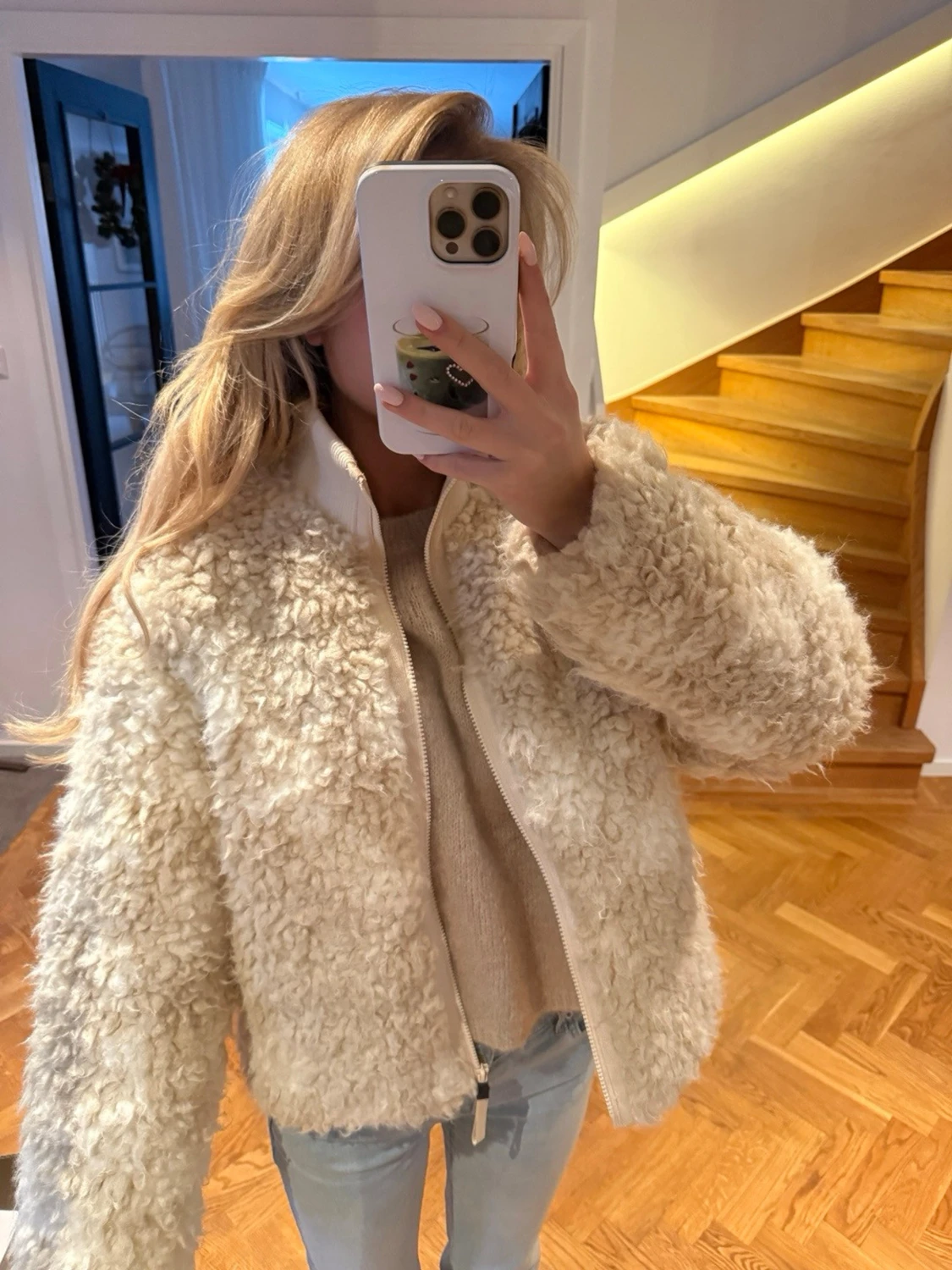 Beige teddyjacka med dragkedja - 2