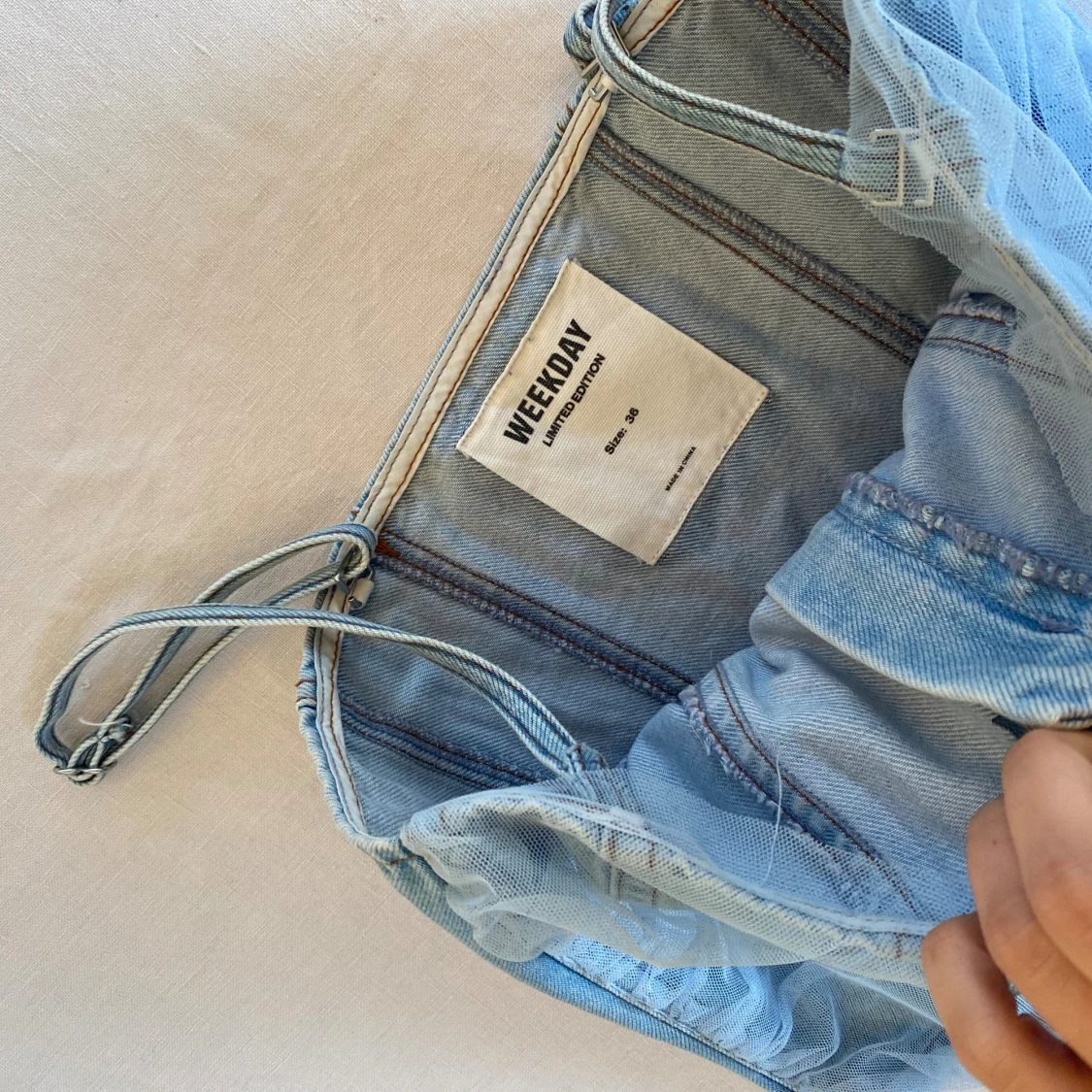 Blå denim topp Weekday 36 - 3