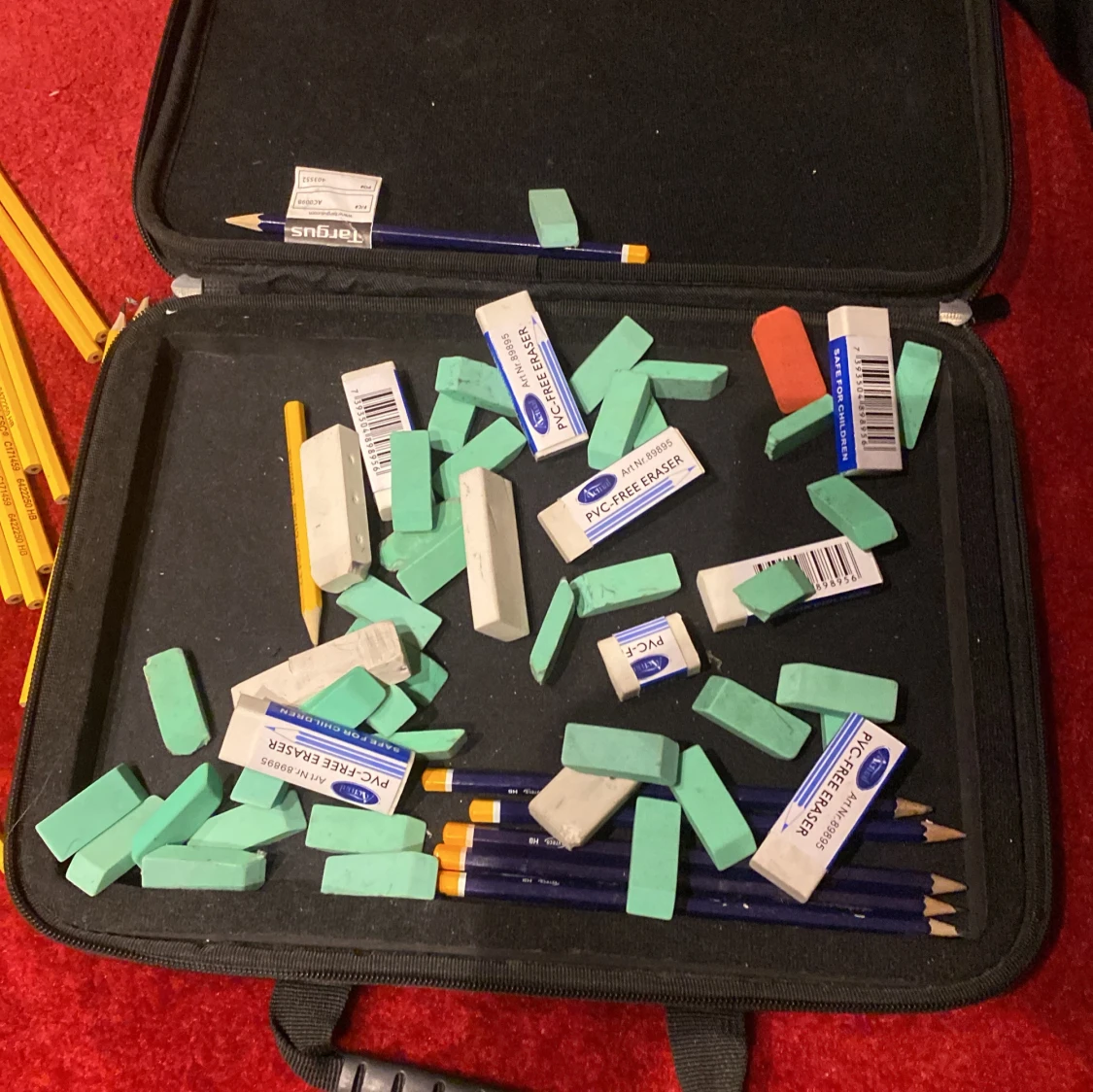 100+ pennor och 50+ sudd - 3