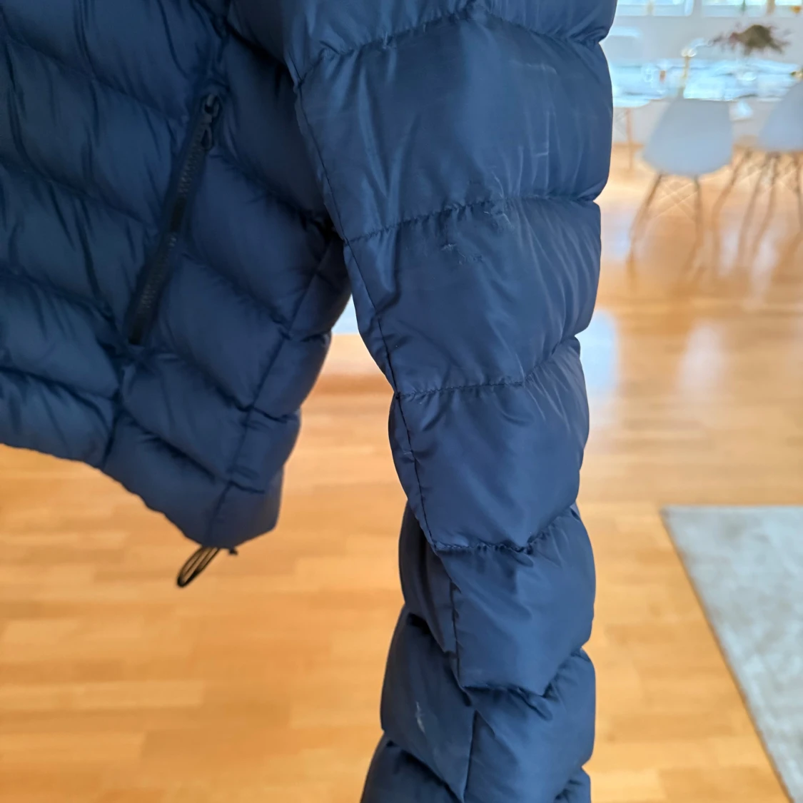 Mörkblå dunjacka från Colmar - 3