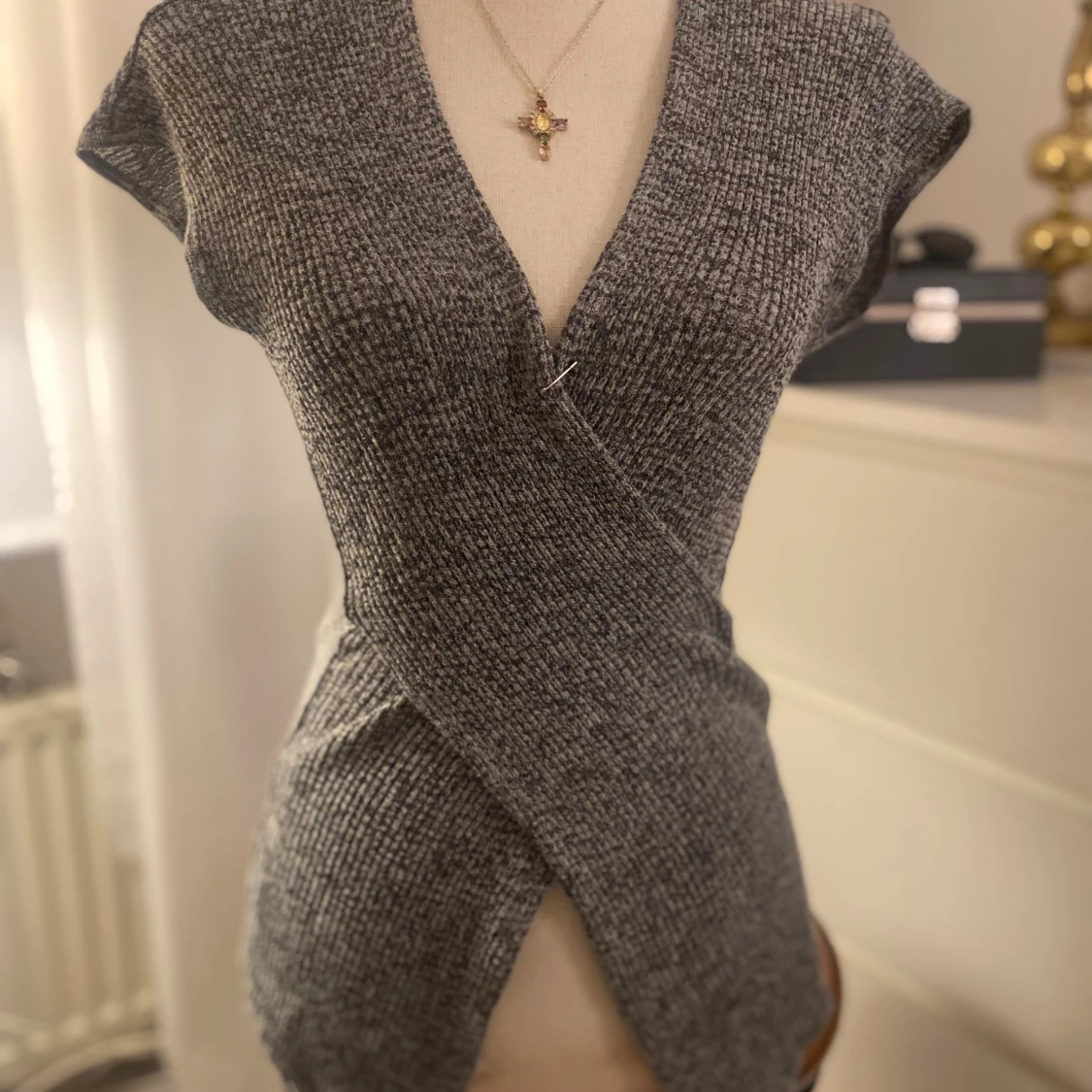 Grå knit Zara v-ringad tröja