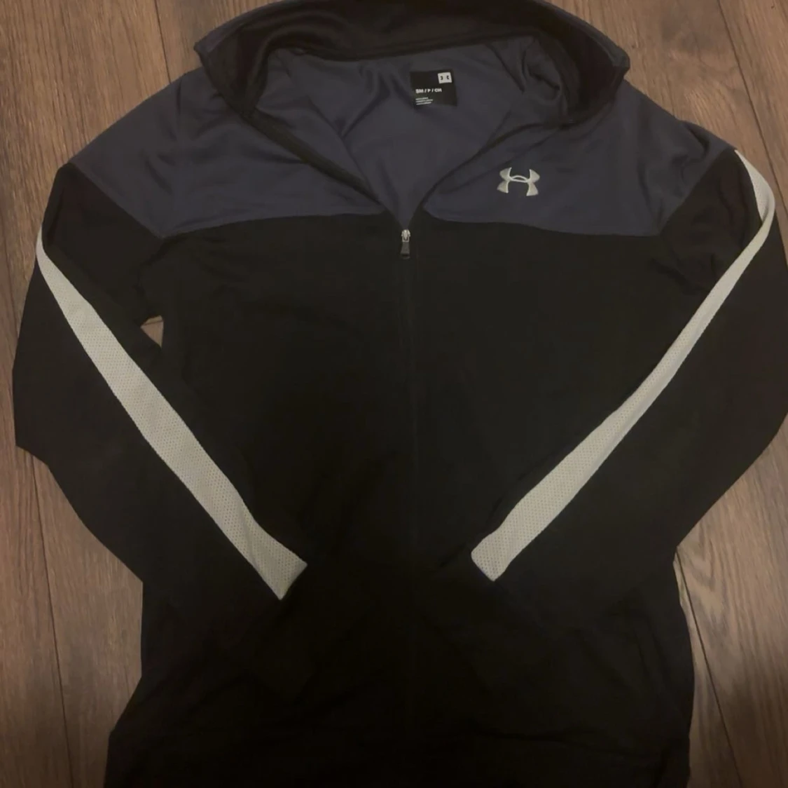 Under armour tröja