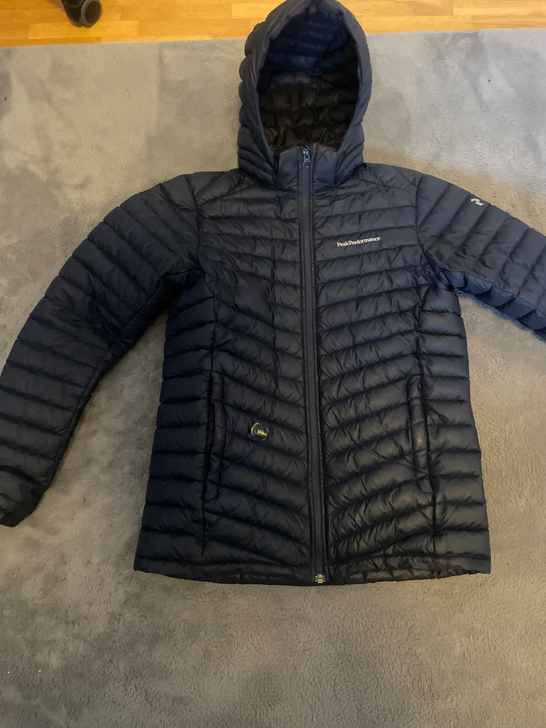 Mörkblå dunjacka Peak Performance - 1