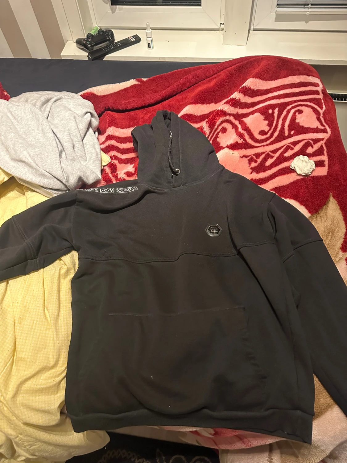 Svart hoodie Icono Couture - 2