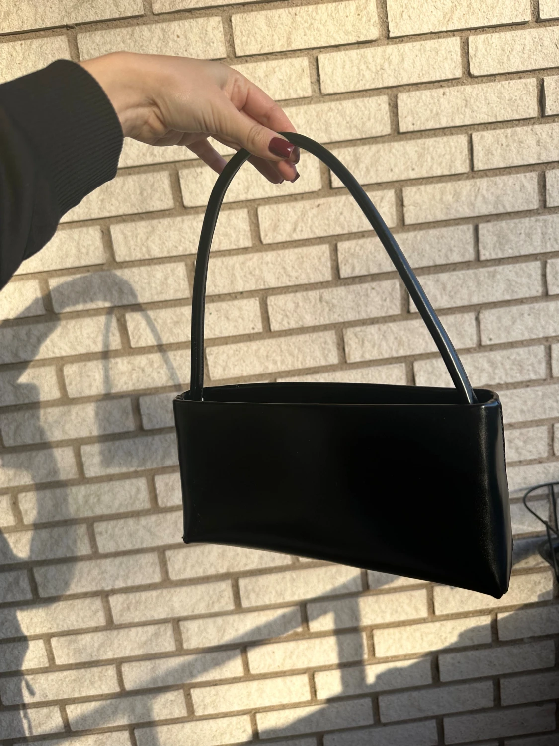 Svart axelväska - 1