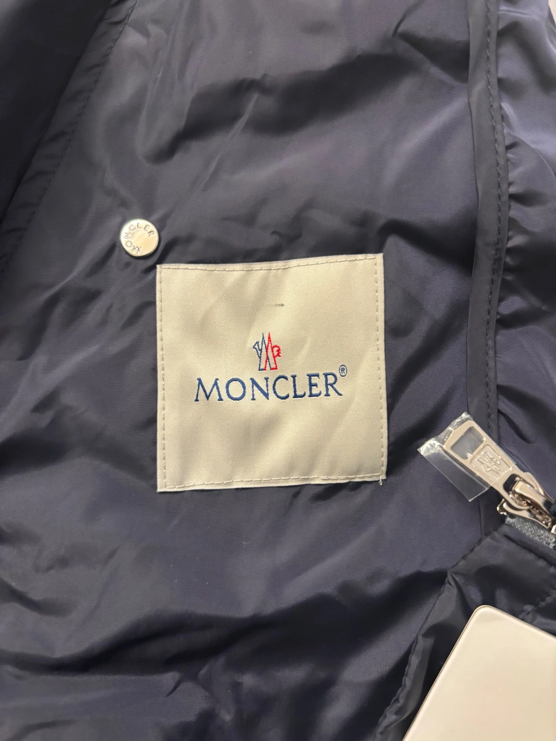 Mörkblå vindjacka från Moncler - 2