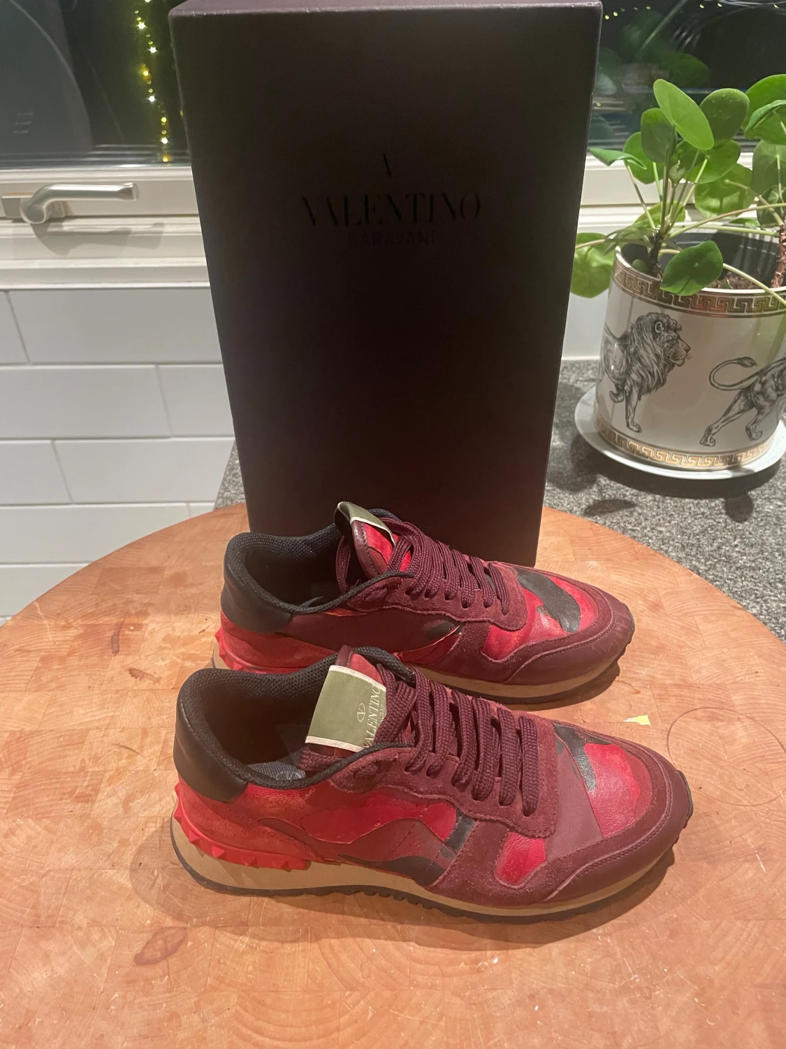 Valentino rockrunners