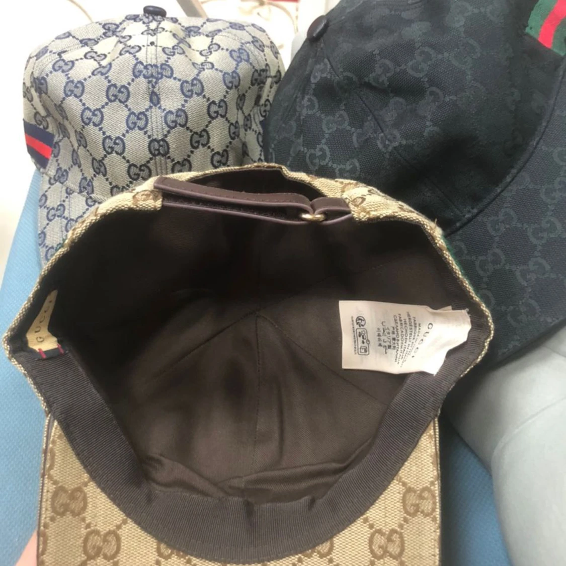 Gucci keps med GG-mönster och ränder - 2