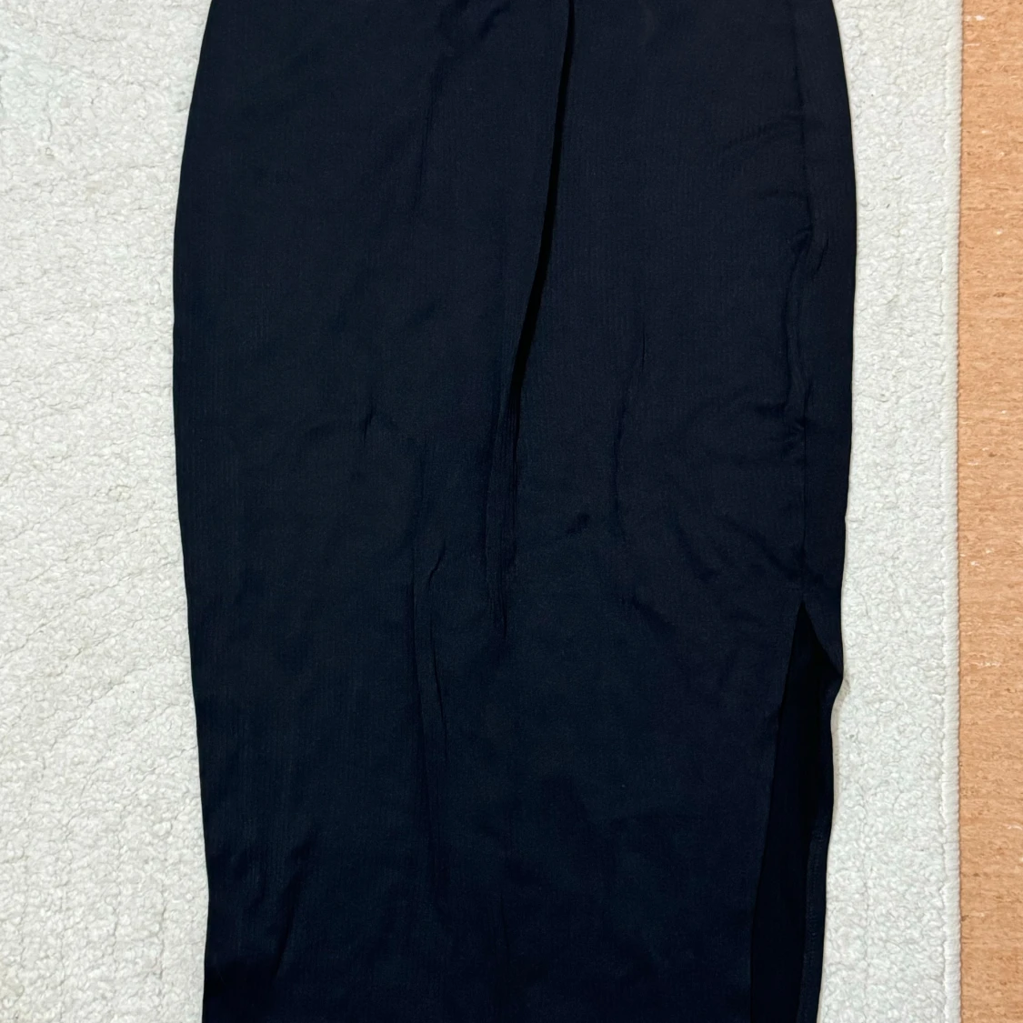 Svart kjol med slits från SHEIN