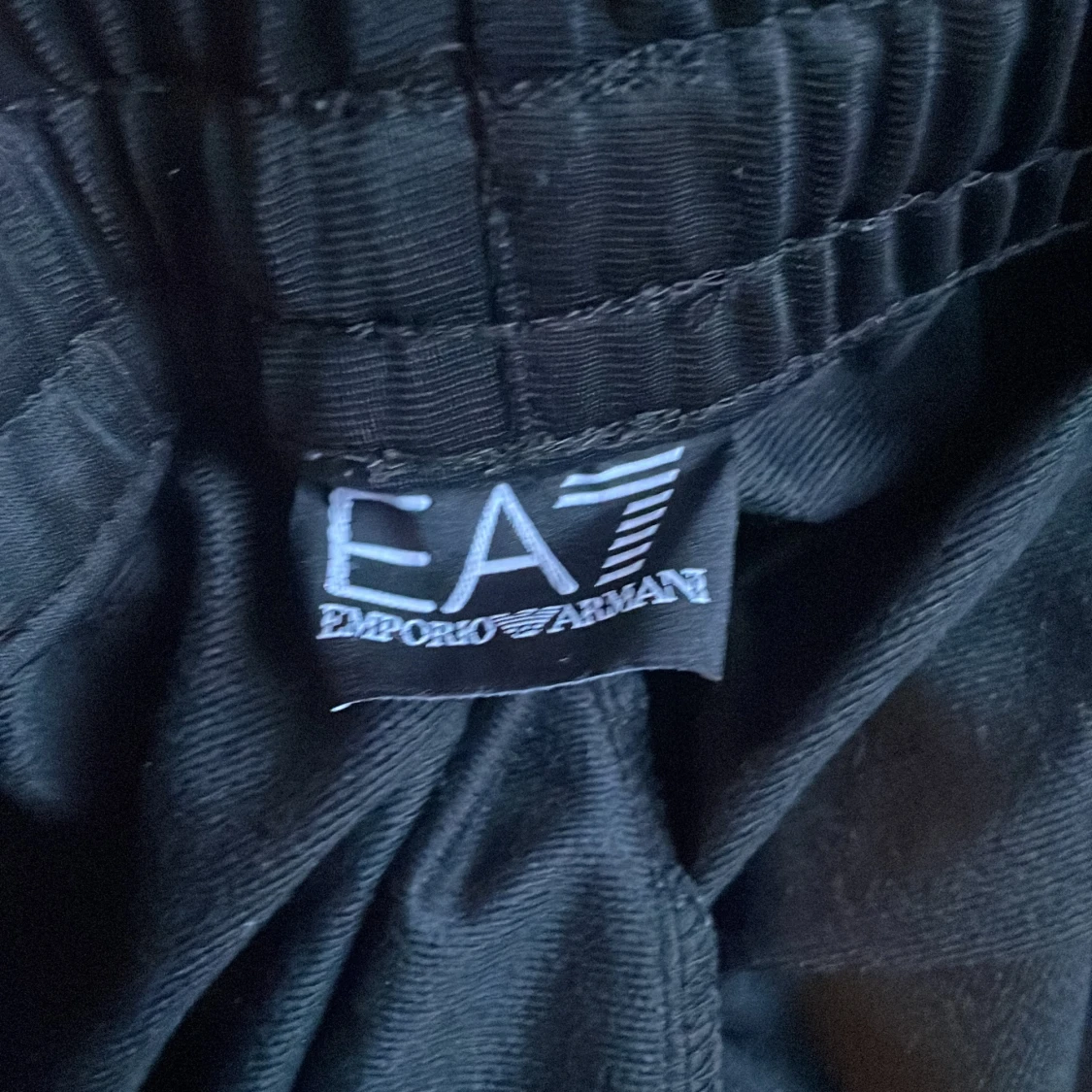 Svarta EA7 Emporio Armani mjukisbyxor - 4
