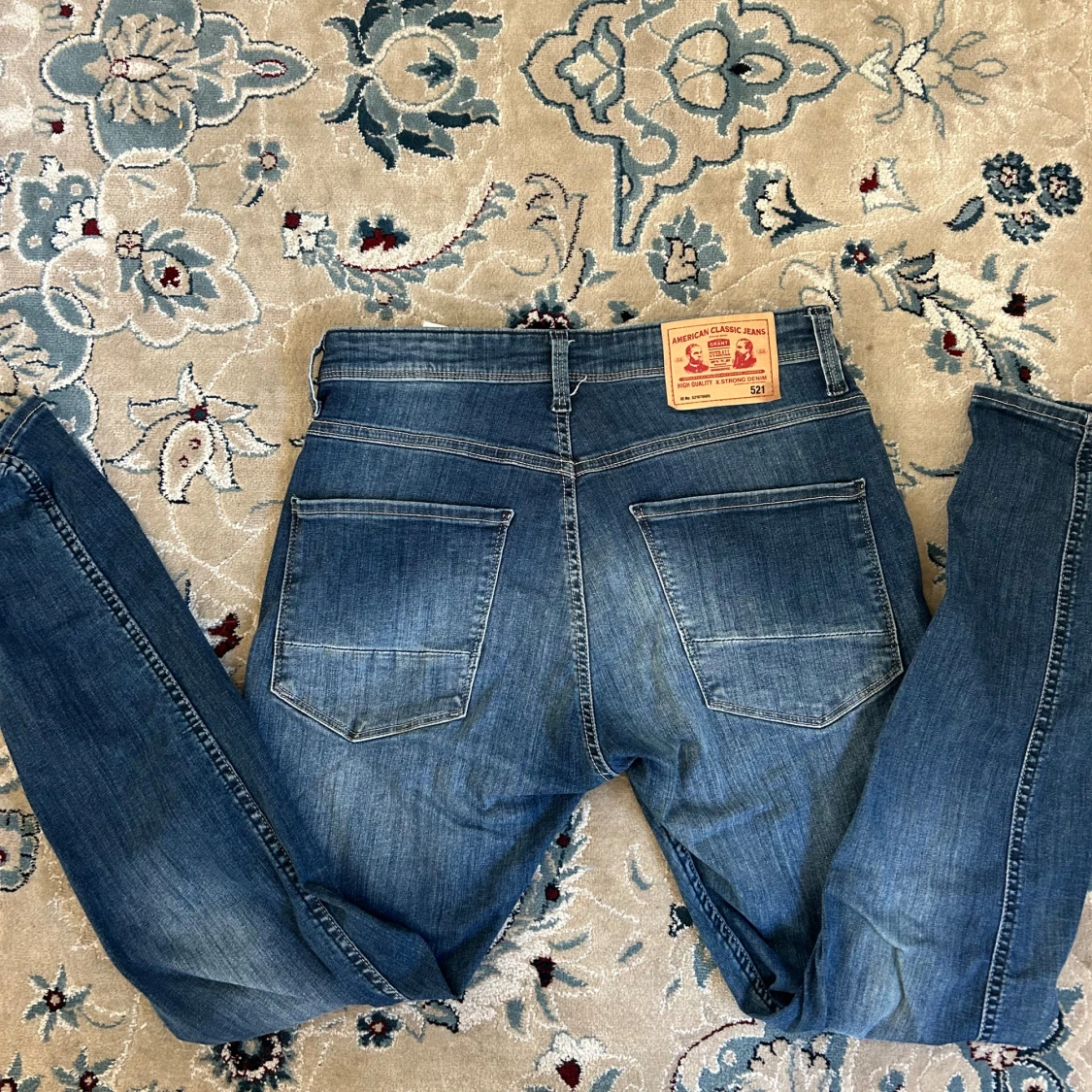 Blå jeans Grant modell 521 - 1