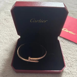 Armband - Dm vid intresse, onesize