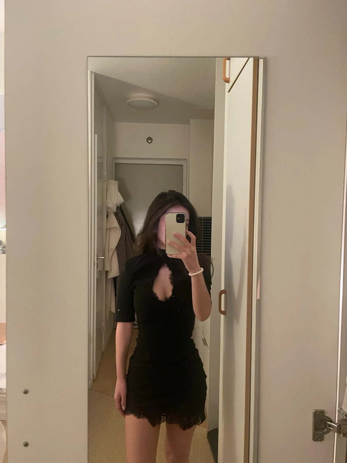 Svart miniklänning  - 2