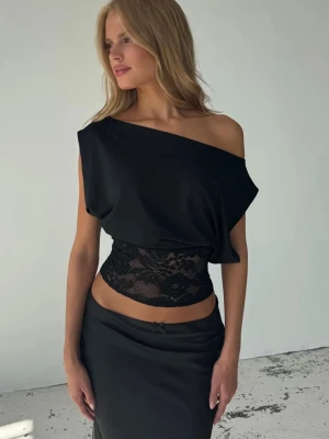 Svart top med spets  - Helt oanvänd top från Venderbys i storlek XS/S