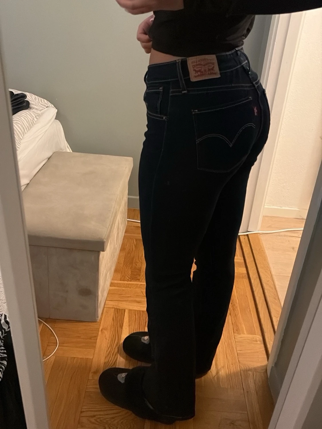 Levi's 725 High Rise Bootcut Jeans - 1