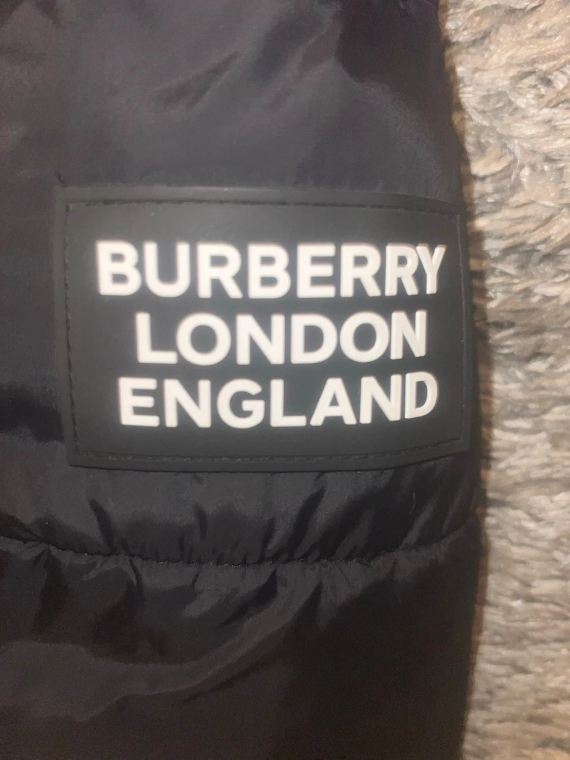 Rutig jacka från Burberry i S - 2