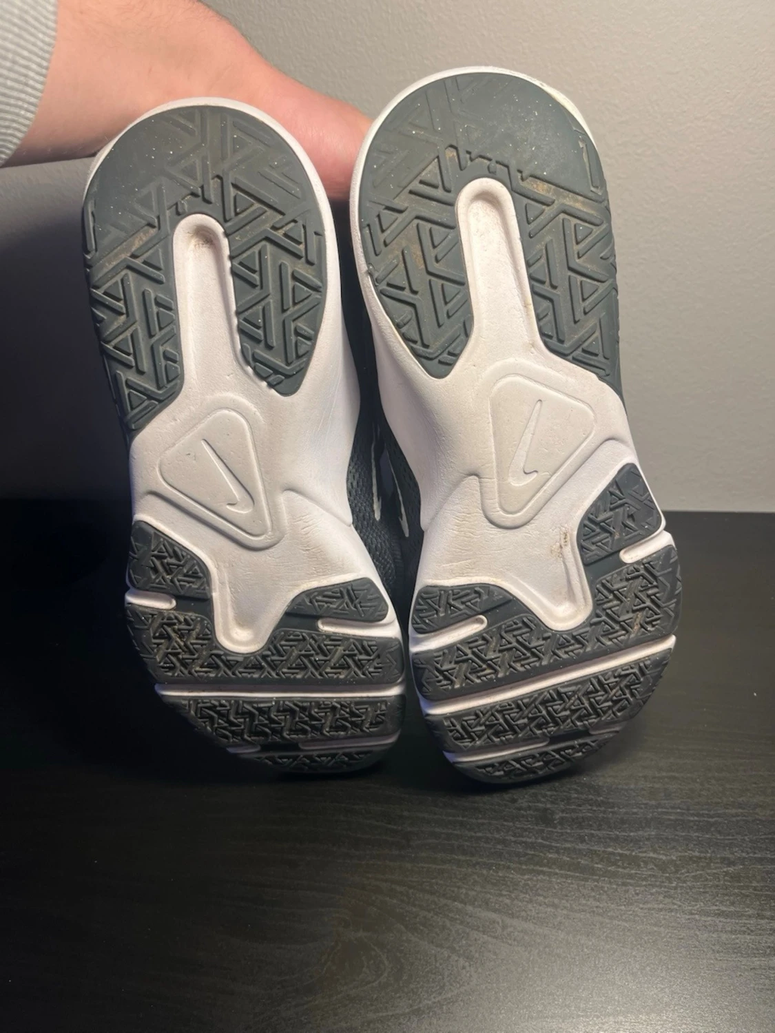 Svarta Nike skor  - 3