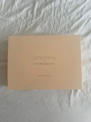 Lenoites heatless curls  - Oanvänd lenoites heatless curls i silke!🩷🩷ny pris 499!