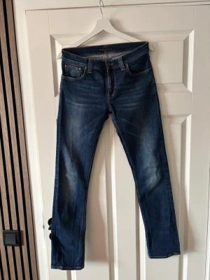 Nudie Jeans - Nudie jeans i fint skick, storlek 30/32