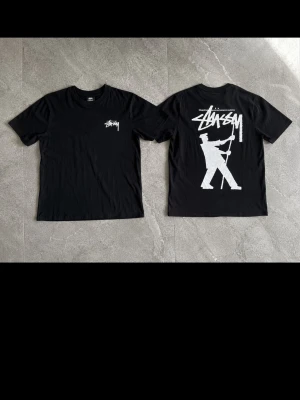 Vintage Stüssy t-shirt  - Fet vintage stussy t shirt i storlek L. Mycket bra skick.