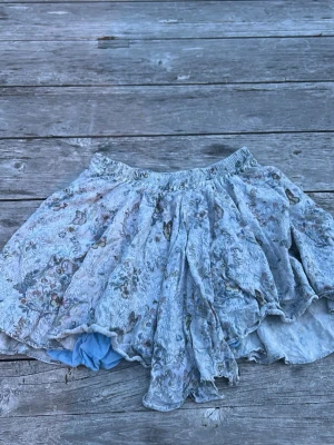 Snygg zadig kjol - Jätte snygg zadig kjol nypris 899kr