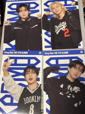 Stray Kids 4th Album MINI POSTER - Säljer ett set med fyra MINI POSERS från Stray Kids THE 4TH ALBUM. Alla är 65kr förutom Felix är 70kr