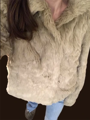 Vila fur coat (S) - A lovely unused Vila faux fur jacket in size S, tags still attached. 💓 I am 168 cm tall.  Measurements: armpit to armpit 47 cm, chest circumference 94 cm, shoulder to hem 65 cm, armpit to sleeve cuff 50 cm. Shell: 100% acrylic Lining: 100% polyester