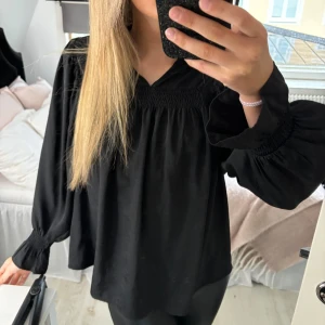 Blus - Blus från Cream i XS. 