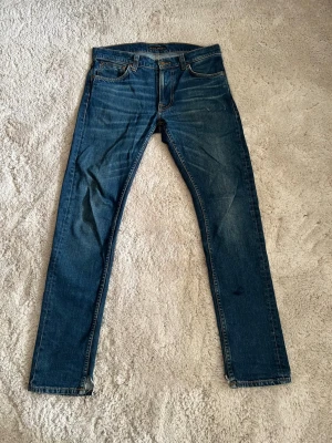 Nudie Jeans - Säljer ett par slim fit Nudie Jeans. Skriv vid funderingar