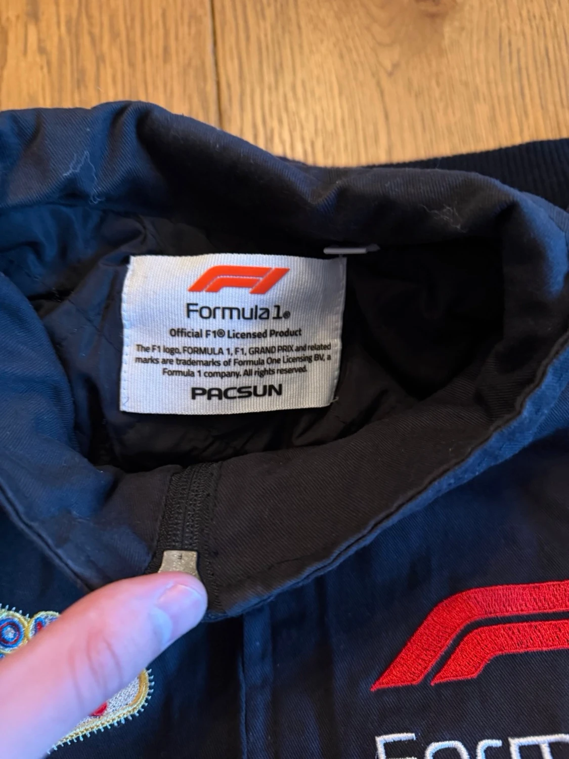 F1 Jacka  - 2