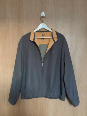 Yves Saint Laurent Blouson Jacket - Köpt på Bricklane i London. Använd väldigt sparsamt