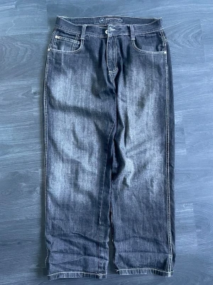 Southpole Browntabs - Snygga southpole browntabs👌👌 Har lite heelbite och har lite slitage i skrevet annars är allt perfa 🫡